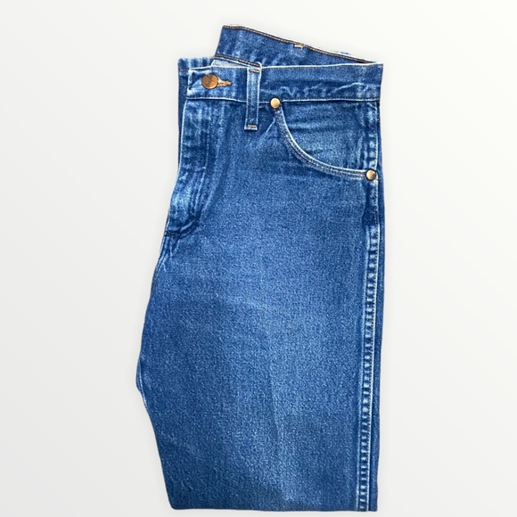 Vintage Wrangler Medium Wash High Rise Jeans - Picture 10 of 14